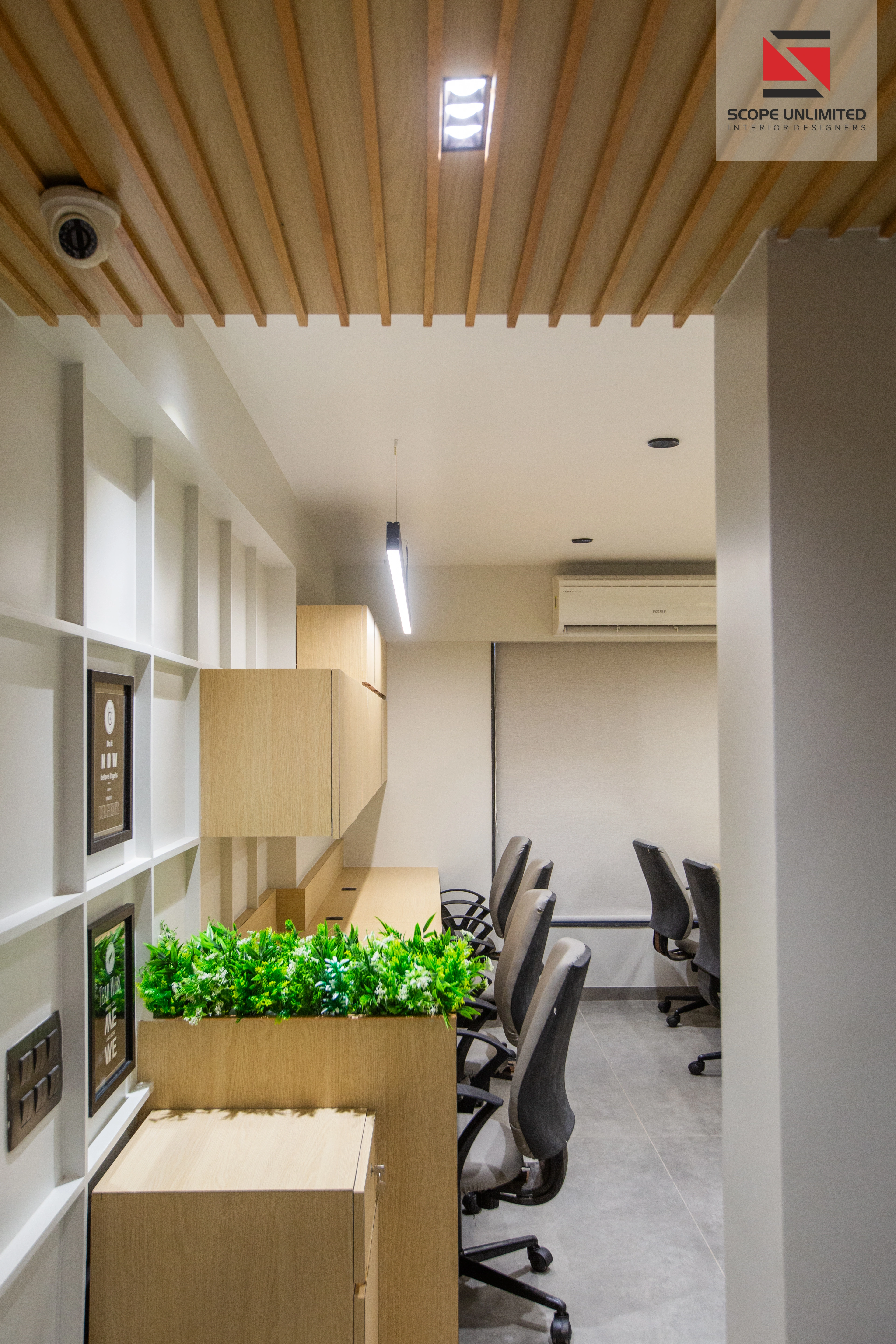 Director Lounge